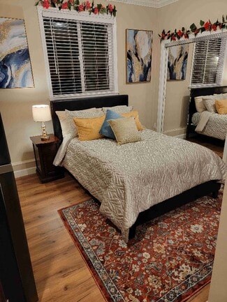 Building Photo - 3133 Teddington Dr