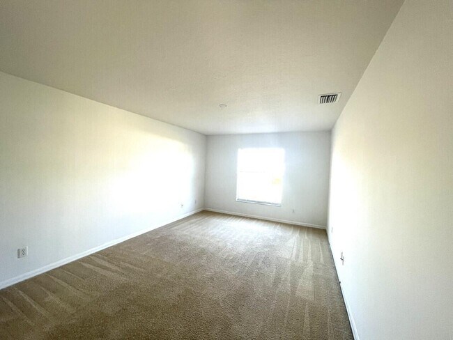 Foto del edificio - 1061 SW Coleman Ave