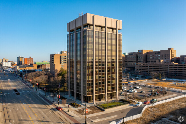 Foto del edificio - The Plaza