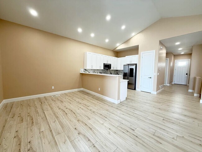 Foto del edificio - 3107 W Laux Dr