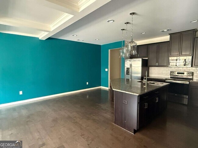 Foto del edificio - 7595 Bucknell Terrace