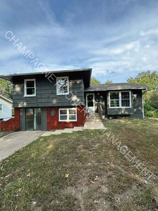 Building Photo - 8901 Blue Ridge Blvd