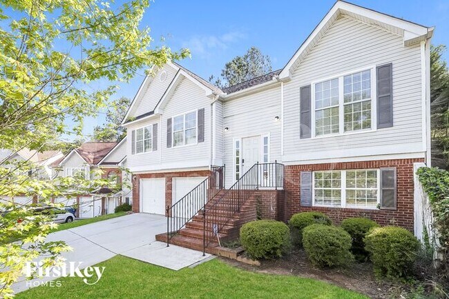 Building Photo - 3640 Palisade Park Dr