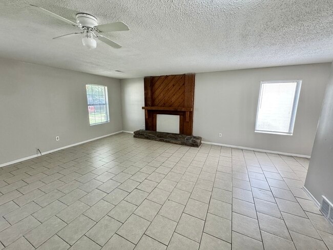 Photo - 4579 Buffer Dr House