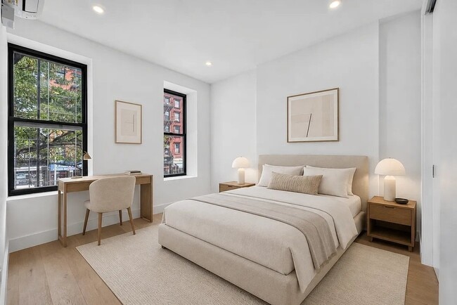 Building Photo - 205 Eighth Avenue