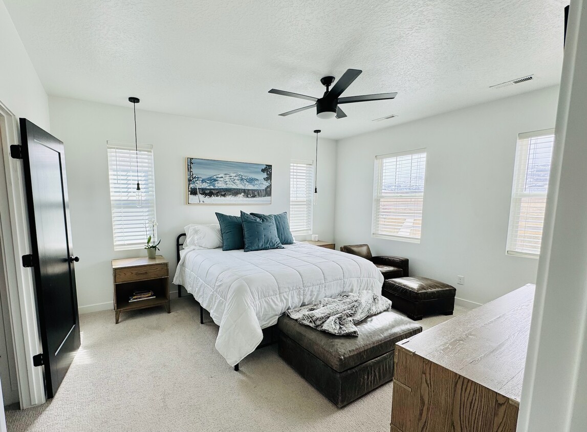 Foto principal - 11757 S Skyward Rd