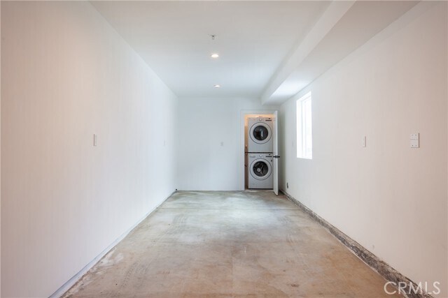 Foto del edificio - 10910 Hesby St