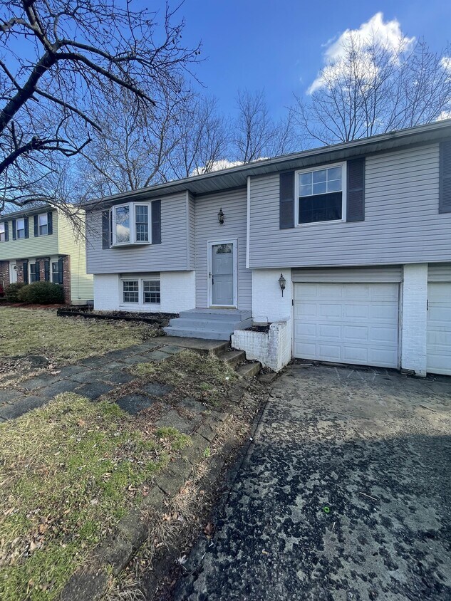 4215 Bitterroot Dr, Westerville, OH 43081 House Rental in Westerville