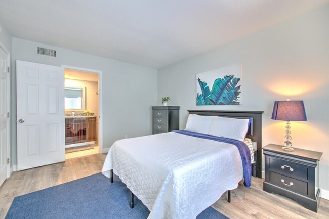 Interior Photo - Pearl Cove Apartments