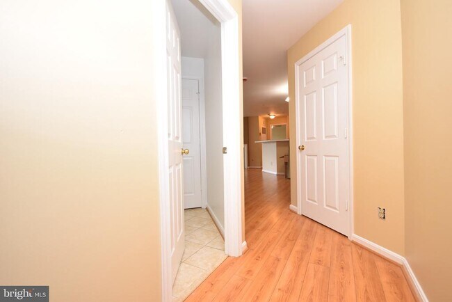 Foto del edificio - 11000 Kinship Ct