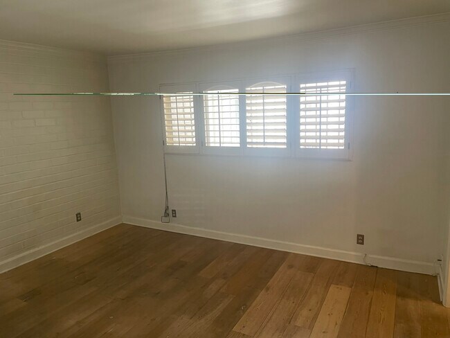 Foto del edificio - 7560 Hollywood Blvd