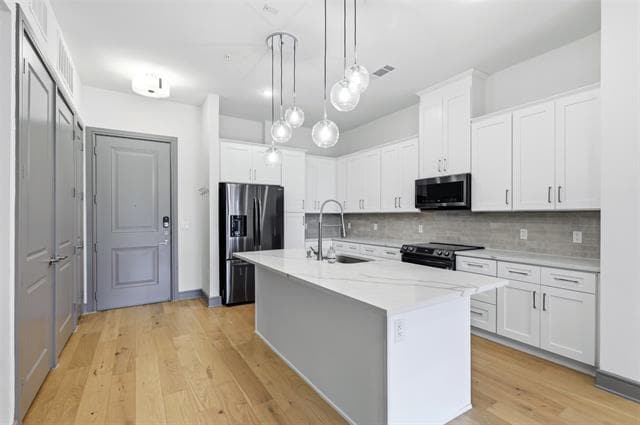 Foto del edificio - 2700 Old Denton Rd