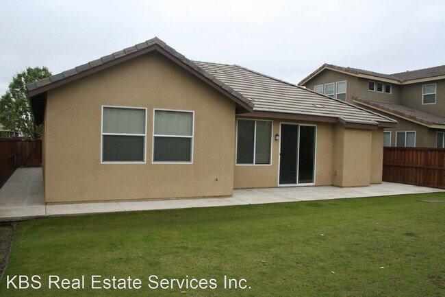 Building Photo - 4 br, 2 bath House - 10324 Sharktooth Peak Dr