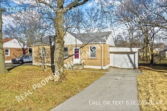 Building Photo - 1180 S New Florissant Rd