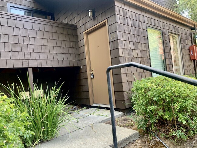 Building Photo - 11295 Los Osos Valley Rd