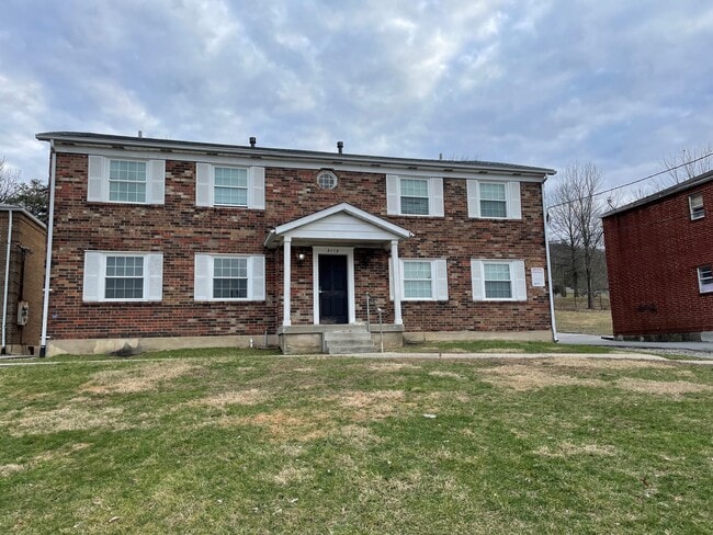 Foto del edificio - 3104-3112 Springfield Dr