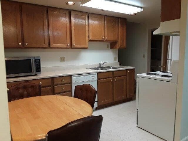 Foto del edificio - 640 N 600 E