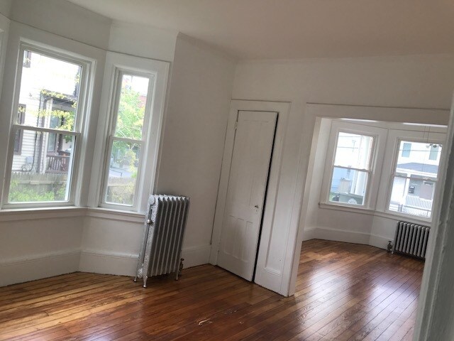Dining room and living room - 37 Poningo St