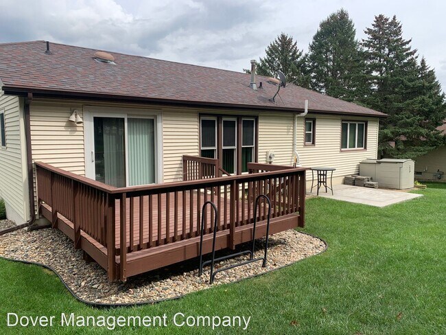 Foto del edificio - 3 br, 3 bath House - 2001 Skyline Drive