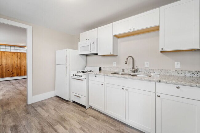 Foto del edificio - 3107 Van Alstyne St