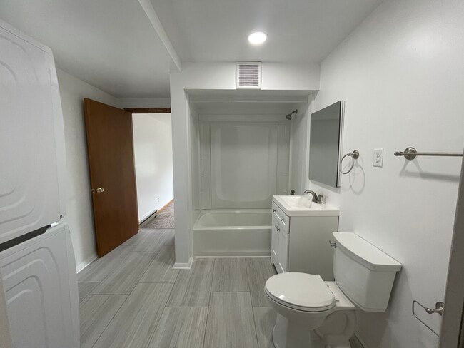 Building Photo - 2576 S Superior St