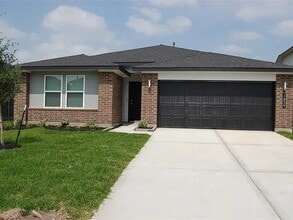 Building Photo - 7839 Murciana Dr