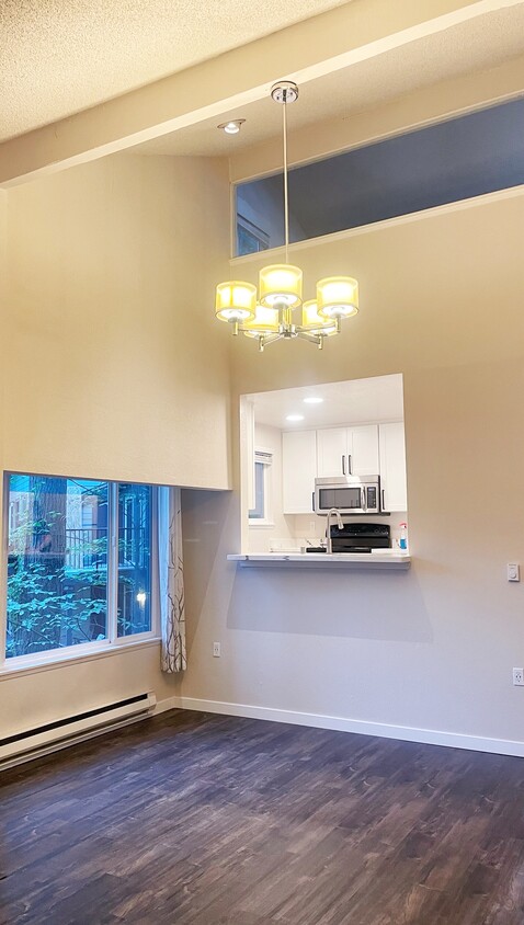 Dining Room - 14647 NE 30th Pl