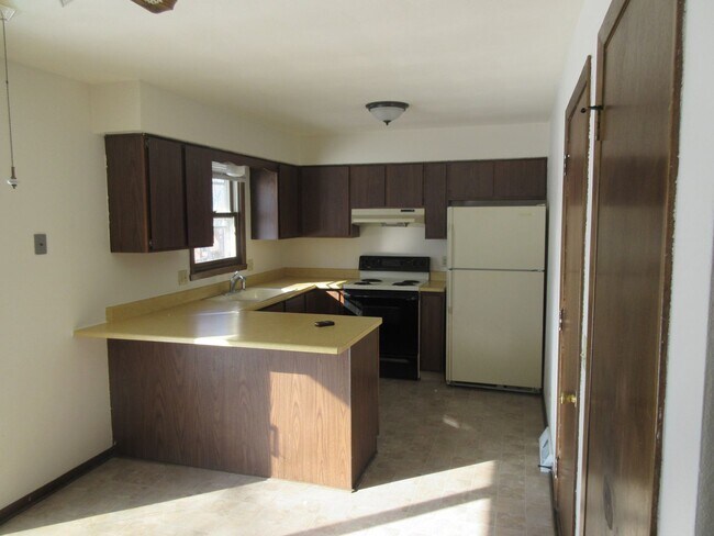 Building Photo - 254