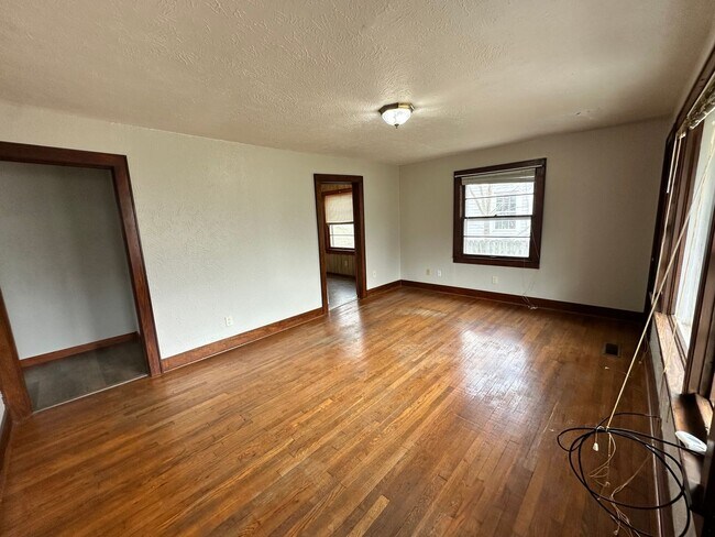 Foto del edificio - 2 Bed 1 Bath House in Murray