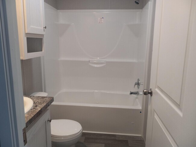 Foto del edificio - 157 Hickory Ln