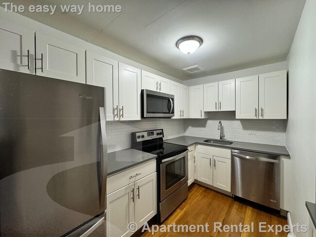 Building Photo - 134 Summer St