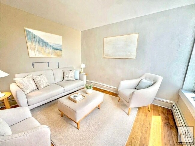 Building Photo - 81 STREET
