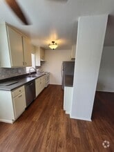 Building Photo - 3140 Midway Dr
