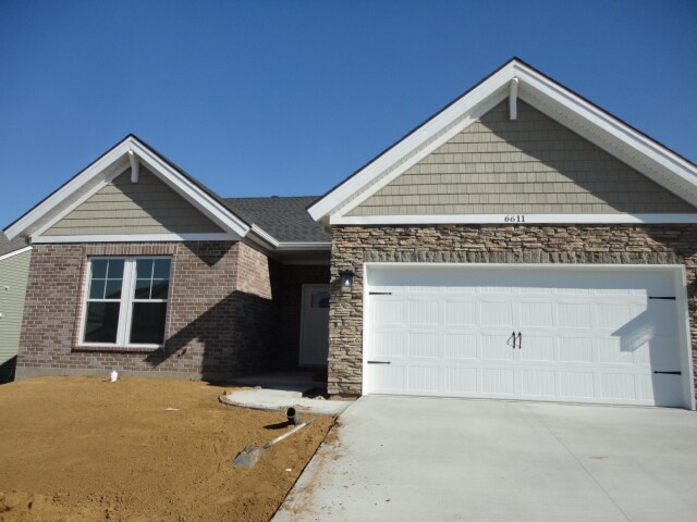 Foto del edificio - 6611 Blue Ridge Ct