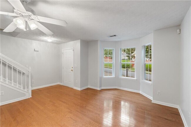 Foto del edificio - 3870 Safehaven Dr