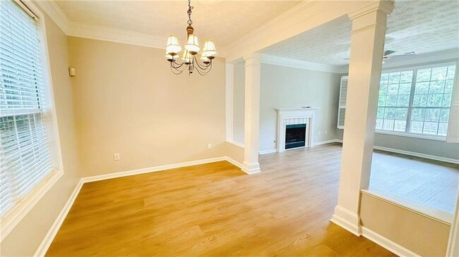 Building Photo - 2321 Clipper Ln