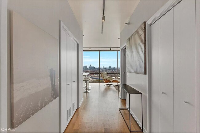 Foto del edificio - 860 W Blackhawk St