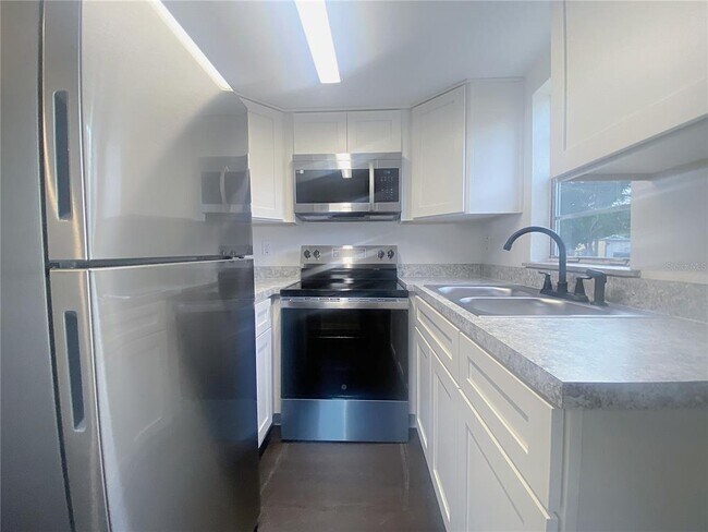 Foto del edificio - 622 Booker Ave