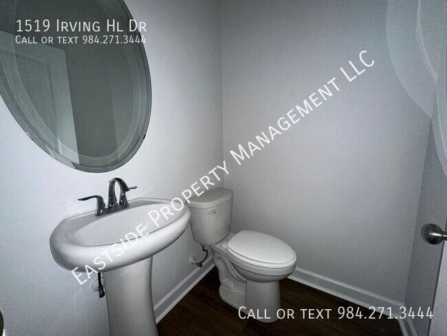 Foto del edificio - 1519 Irving Hl Dr