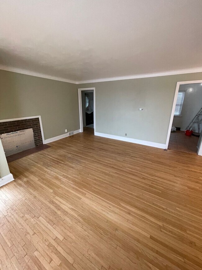 Foto del edificio - AVAILABLE NOW- 3 bbed 2 bath home!