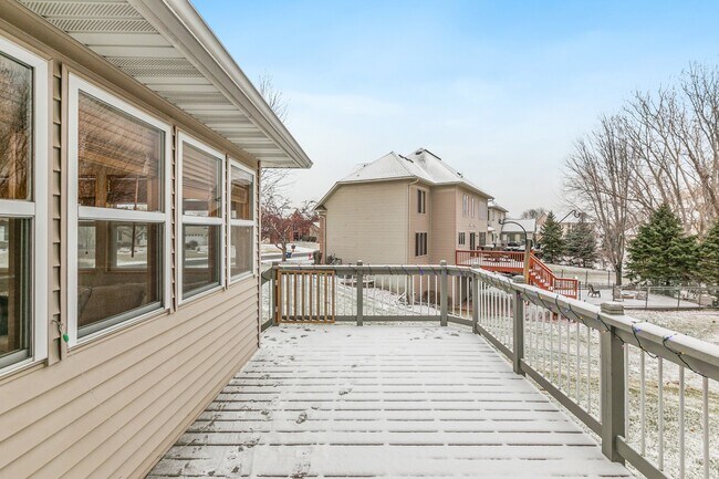 Foto del edificio - 8633 Carriage Hill Ct