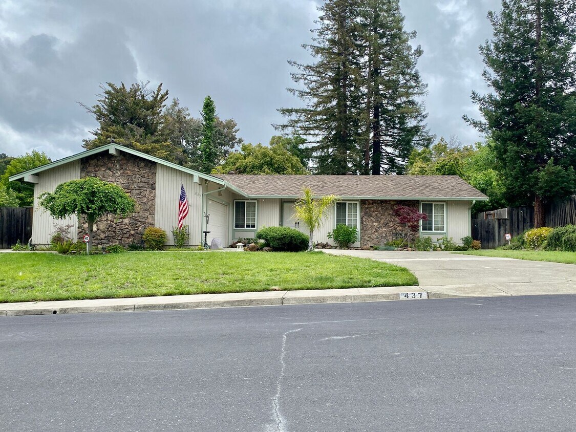 Primary Photo - Lafayette Quail Creek Single Story 4BD/2.5BA