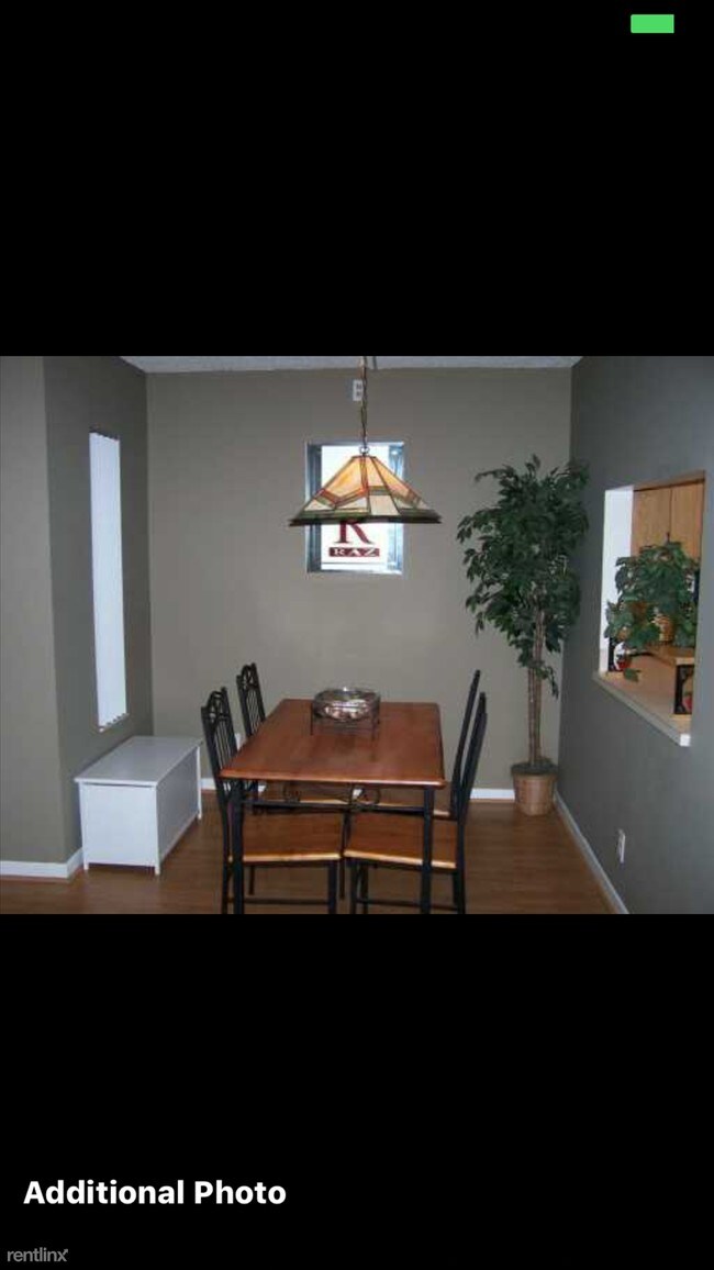 Foto del edificio - 3738 Savoy Ln