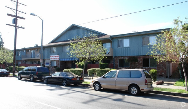 Building Photo - Parthenia Apartments