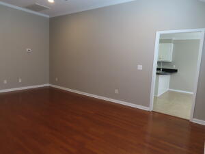 Building Photo - 266 Village Pkwy