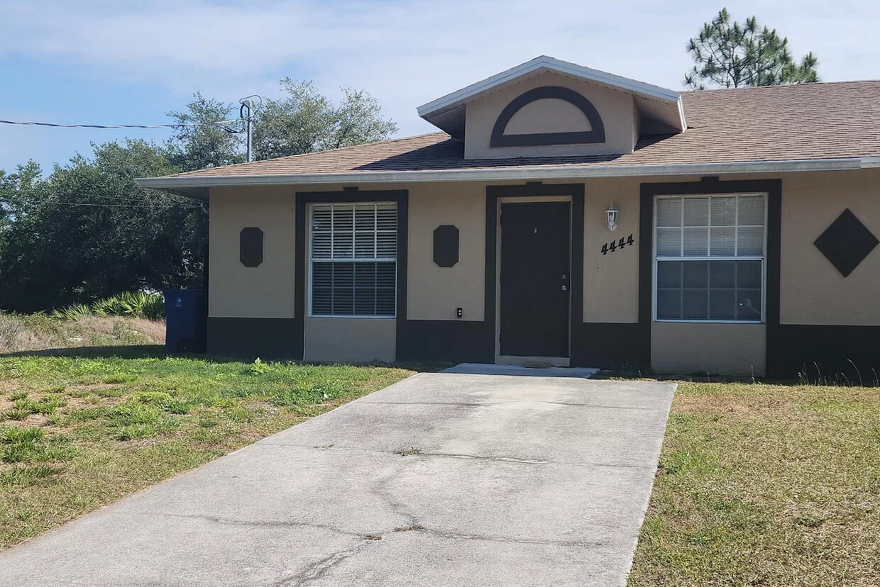 4442 29th St SW Unit 4444, Lehigh Acres, FL 33973 Condo for Rent in