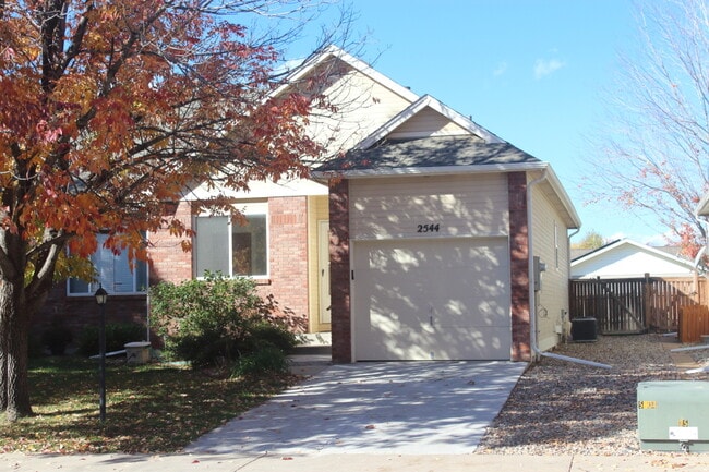 Photo - 2544 Begonia Ct Townhome