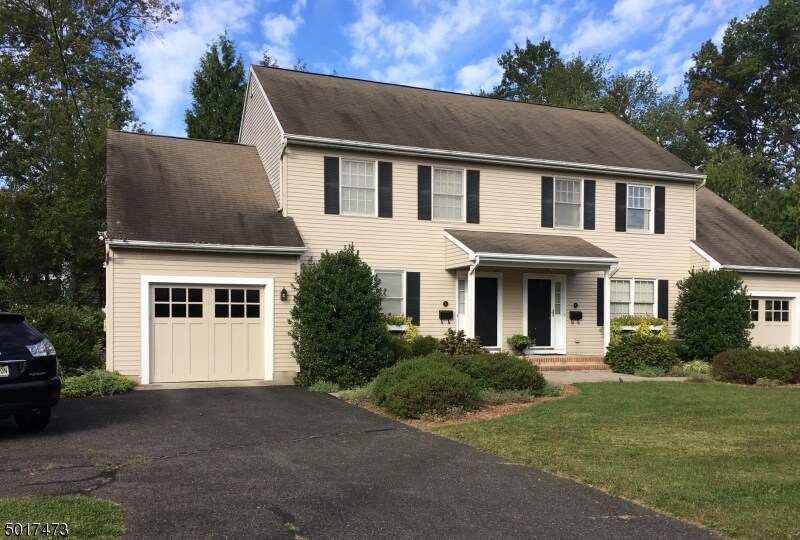 8 Jane Rd, New Providence, NJ 07974 Townhome Rentals in New Providence NJ