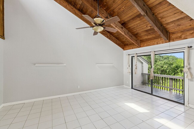 Building Photo - 5339 Indian Creek Dr