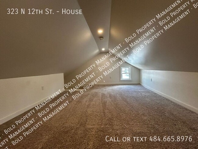 Foto del edificio - 323 N 12th St